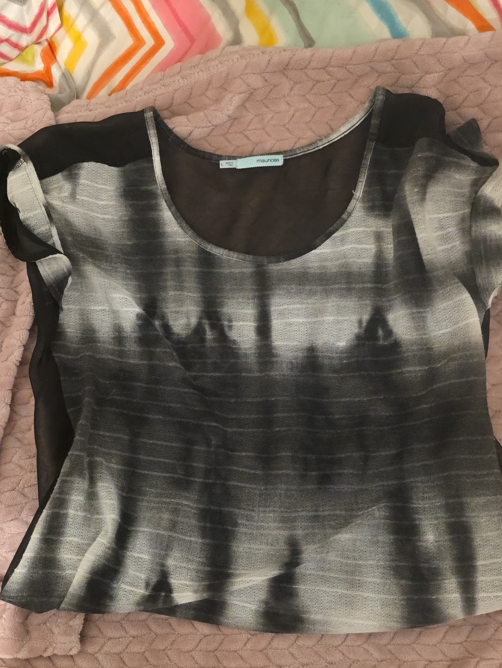 Maurices Black & Gray Ombre Short Sleeve Scoop Neck Top